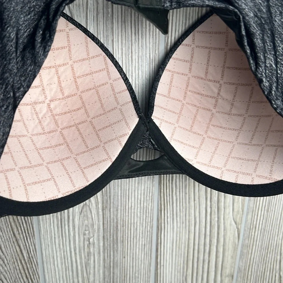 Women’s Victoria Secret Perfect Shape Bra Size 36DD - Picture 6 of 6